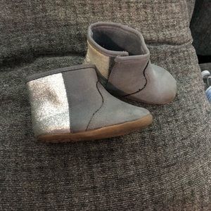 Carters sparkle booties